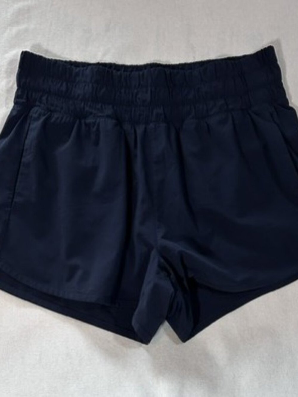 Athleta Girl Run Free 2.5" Short